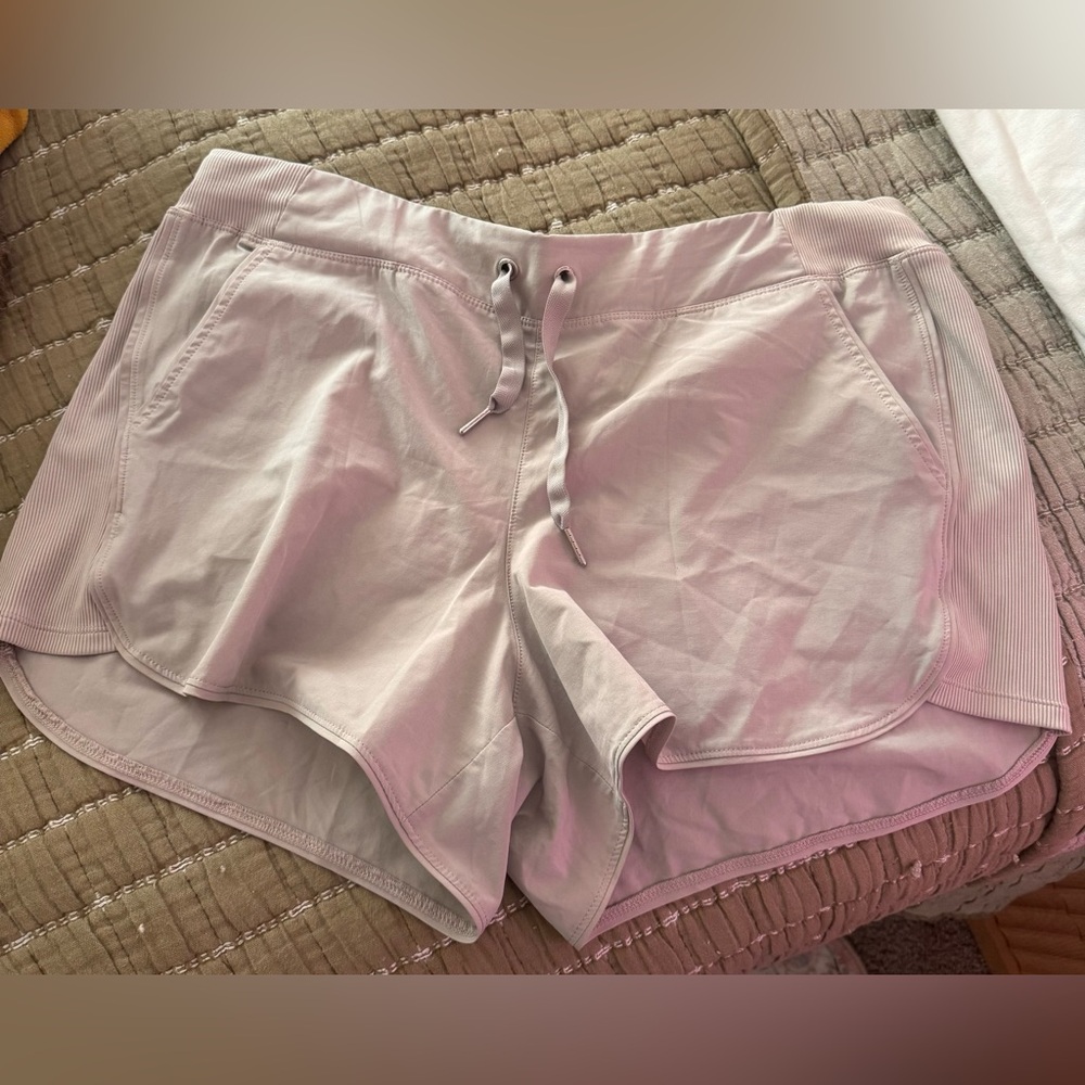Calvin Klein Performance Beige shorts